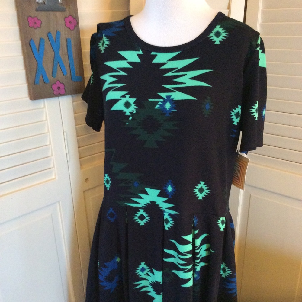 LuLaRoe Amelia dress